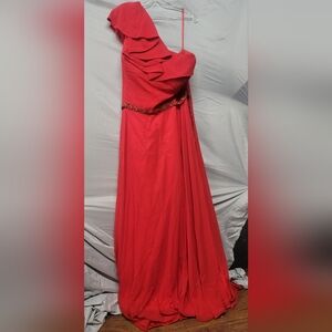 Elegant Red Evening Gown